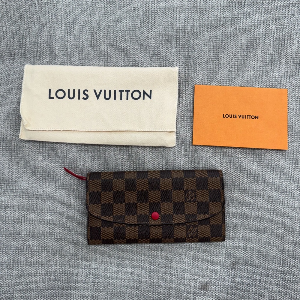 NWNT Louis Vuitton Brown Checkered Wallet with Red Accent
